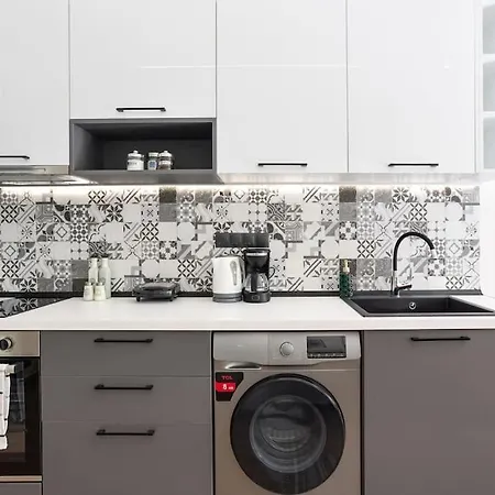 Downtown Stylish 4 * Салоники